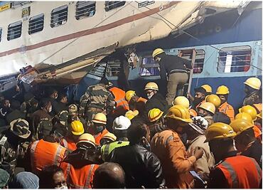 ¿Qué otros accidentes de tren han ocurrido en India? El peor fue en 1995