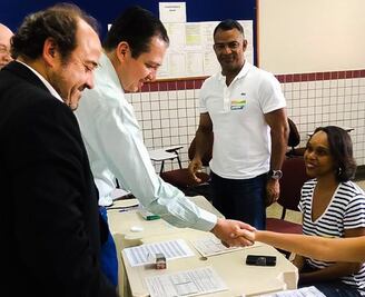 Magistrado José Luis Vargas participa en elecciones de Brasil