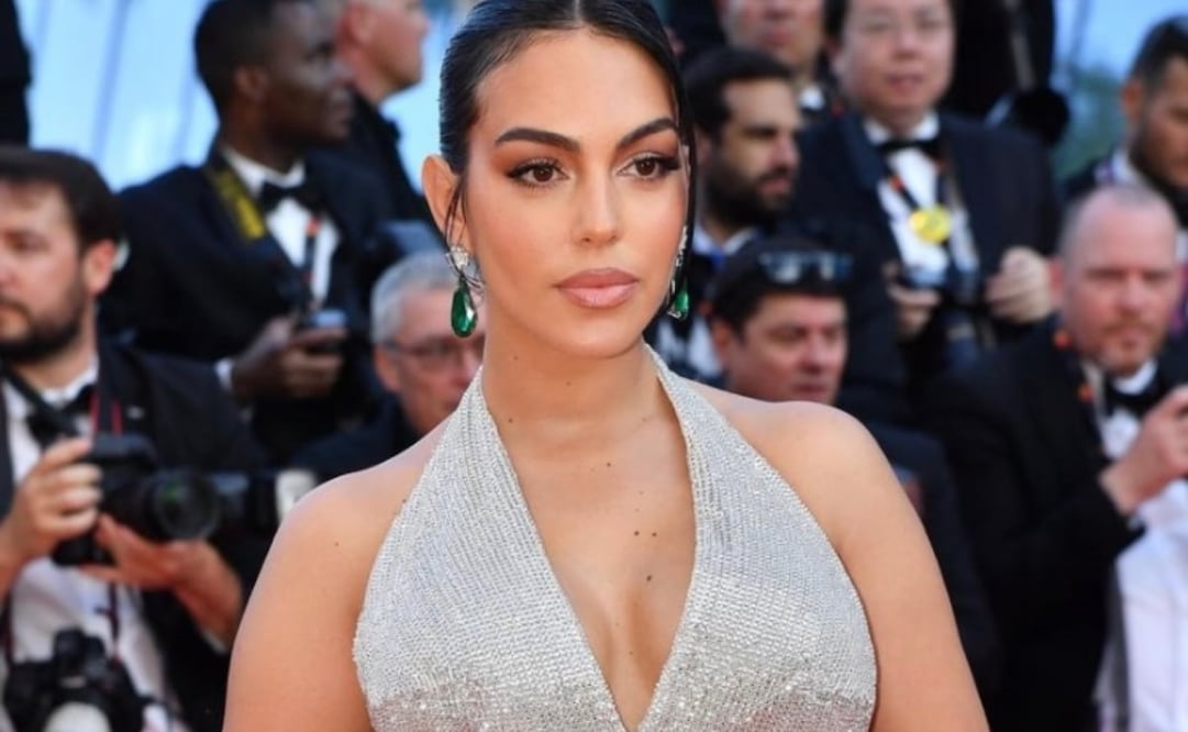 La esposa de CR7, Georgina Rodríguez, deslumbra en Instagram modelando looks estilo árabe. Foto: Instagram @georginagio