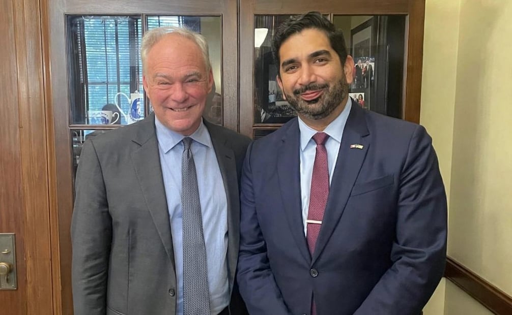 El senador de Estados Unidos, Tim Kaine, y el Embajador de México en EU, Roberto Lazzeri. Foto: X @robertolazzeri