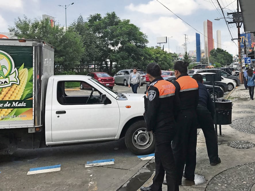 Las multas de tránsito en Naucalpan se suspendieron desde hace tres años por actos de corrupción de agentes de tránsito del municipio, explicaron. Foto: de Rebeca Jiménez. El Universal