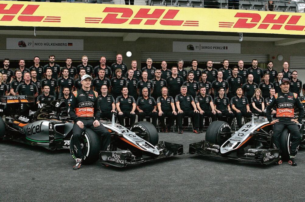 Sergio Pérez (auto derecha) y su coequipero Nico Hülkenberg harán lo posible por colocar a Force India, su escudería, en zona de puntos (ALEJANDRO ACOSTA. EL UNIVERSAL)