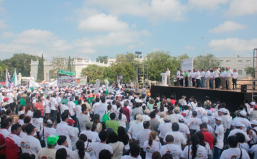 Día del Trabajo. Sindicatos y maestros marchan en estados