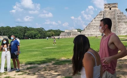 El INAH pide no dejarse engañar por vuelos de globos aerostáticos sobre la zona maya de Chichén Itzá
