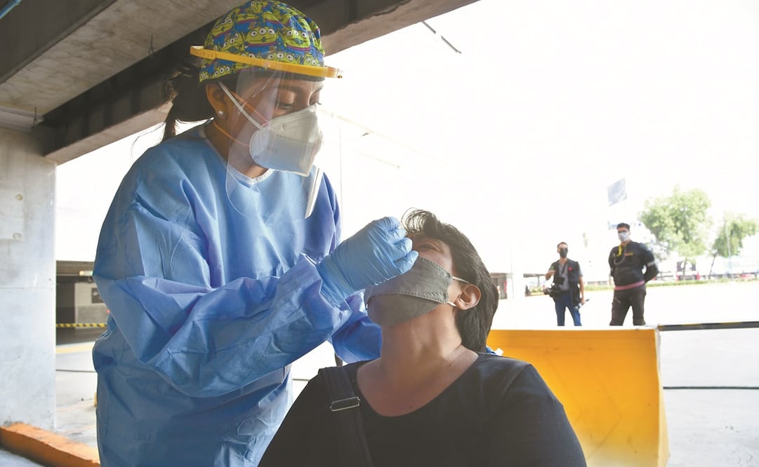 La epidemia activa en México se conforma por 103 mil 806 personas, detallaron autoridades sanitarias. Foto: Hugo García. EL UNIVERSAL