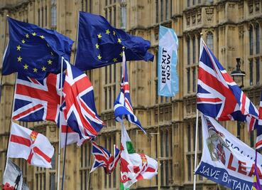 UE avala a retrasar el "brexit" hasta el 31 de enero de 2020