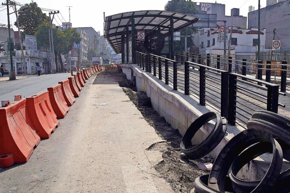 La Línea 6 del Metrobús irá por el Eje 5 Norte, de la zona de Aragón a El Rosario, en un trayecto de 20 kilómetros de longitud. (ARCHIVO EL UNIVERSAL)