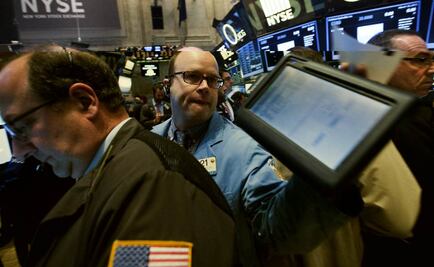 Wall Street abre al alza tras dato del sector privado en EU