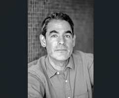"Hay que ser delicado con el dolor": Fernando Eimbcke 