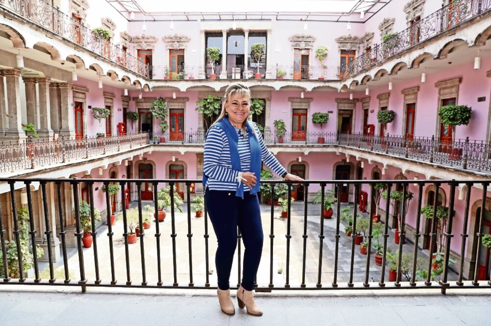 La coordinadora nacional del Servicio Profesional Docente, Ana María Aceves Estrada, expuso que si un maestro se inscribe en la convocatoria de promoción y gana la plaza de director de una escuela. (VALENTE ROSAS. EL UNIVERSAL)