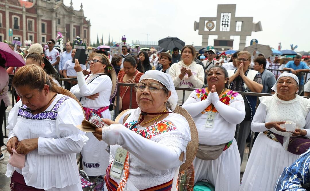 Peregrinación de Querétaro a la Basílica de Guadalupe: 20 mil mujeres cumplen su promesa de fe y devoción. Foto: Berenice Fregoso El universal