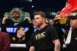 “Sería un honor”: Canelo Álvarez no descarta pelear en el Estadio Azteca tras invitación de Emilio Azcárraga