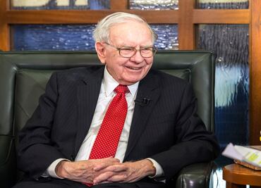 ¿Cuánto costaría almorzar con Warren Buffett?