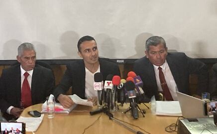 Pascacio López quiere ver en la cárcel a Sarah Nichols y a Vanessa Bauche