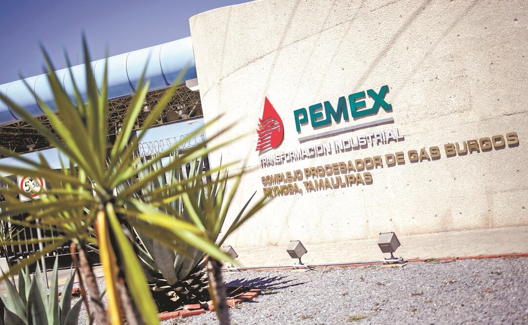 El año pasado Romero Oropeza, director de Pemex, advirtió al presi- dente López Obrador de un “posible conflicto de intereses”. Foto: ARCHIVO EL UNIVERSAL