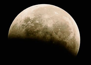 Empresa de EU planea enviar robots 'Legos' a la Luna