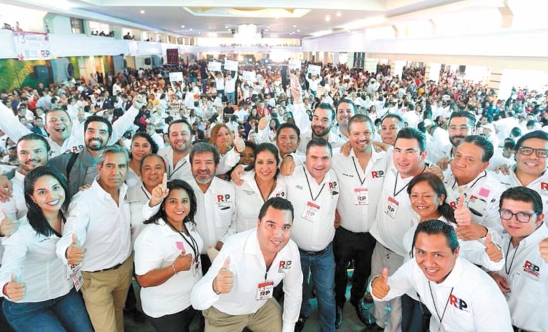 Los comisionados nacionales de la organización se comprometieron a trabajar por Puebla en materia económica, política y social.. Foto: ESPECIAL