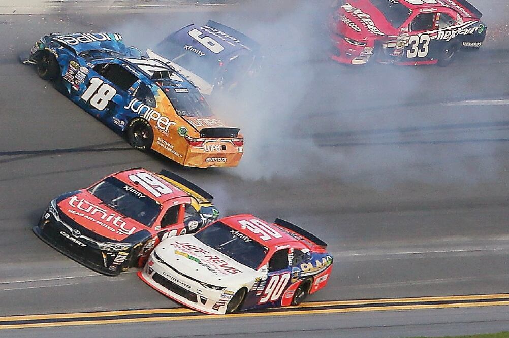Dani Suárez (18) se involucró en un percance durante las prácticas (JERRY MARKLAND. AFP)
