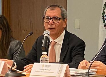 Volatilidad de tipo de cambio seguirá por elecciones en EU; hay mecanismos para garantizar operación del mercado cambiario: Hacienda