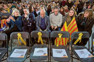 Arranca campaña catalana con el favorito en la cárcel