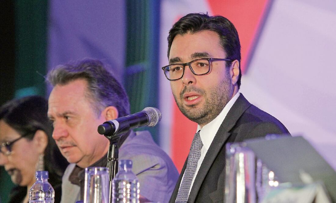 En la 57 Semana de Radio y Televisión, Gabriel Contreras resaltó la colaboración con autoridades estadounidenses para la replanificación del espectro que se utilizará en la licitación de televisión abierta (CARLOS MEJÍA. EL UNIVERSAL)