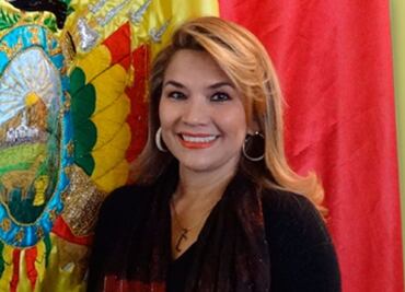 Senadora opositora se proclama presidenta de Bolivia en sesión legislativa sin quórum