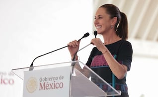 Sheinbaum llama a la justa medianía tras polémica por viaje de Noroña; "no puede haber gobierno rico con pueblo pobre", dice