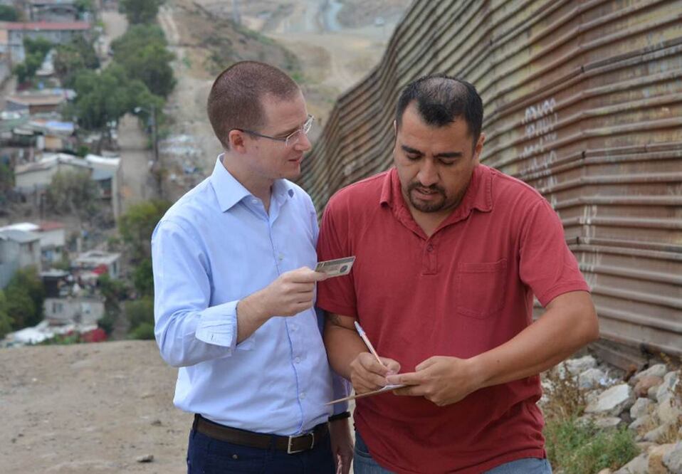 Anaya convocó a los panistas de Tijuana, Baja California, a sumarse a su proyecto para regenerar al PAN. Foto Especial