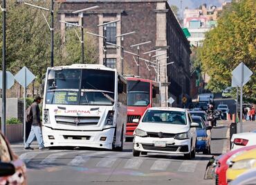 Convocan a protesta por alza en transporte