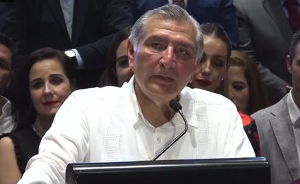 Adán Augusto López llega caminando a mensaje como aspirante a la candidatura de Morena