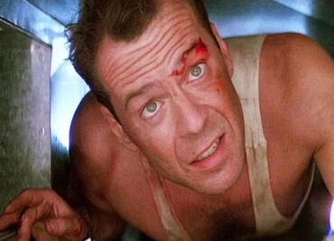 ¿Qué ver?: “Duro de matar”, el clásico de cine que catapultó la carrera de Bruce Willis
