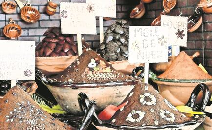 Productores piden a capitalinos no dejarlos solos en Feria Nacional del Mole