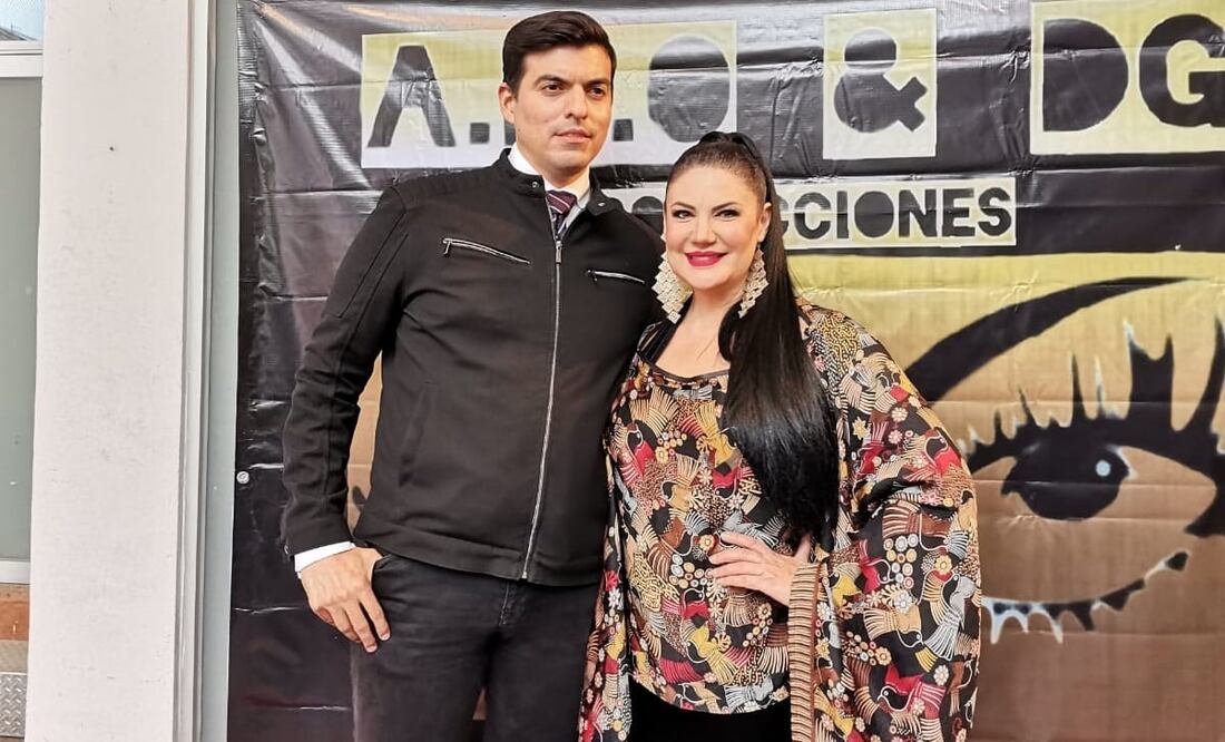 En el marco del reconocimiento a la trayectoria artística, se celebró un evento en la Casa del Actor, en donde la intérprete aprovechó para acompañar al tenor Héctor Gamaliel. Foto: Elizabeth Escobar/EL UNIVERSAL