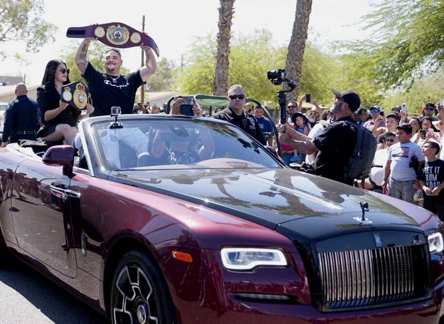 Estos son los coches de lujo de Andy Ruiz