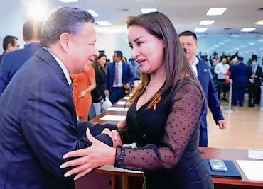 Estado reduce su deuda pública en más de 25%