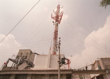 Telesites aún depende de los clientes de Telcel