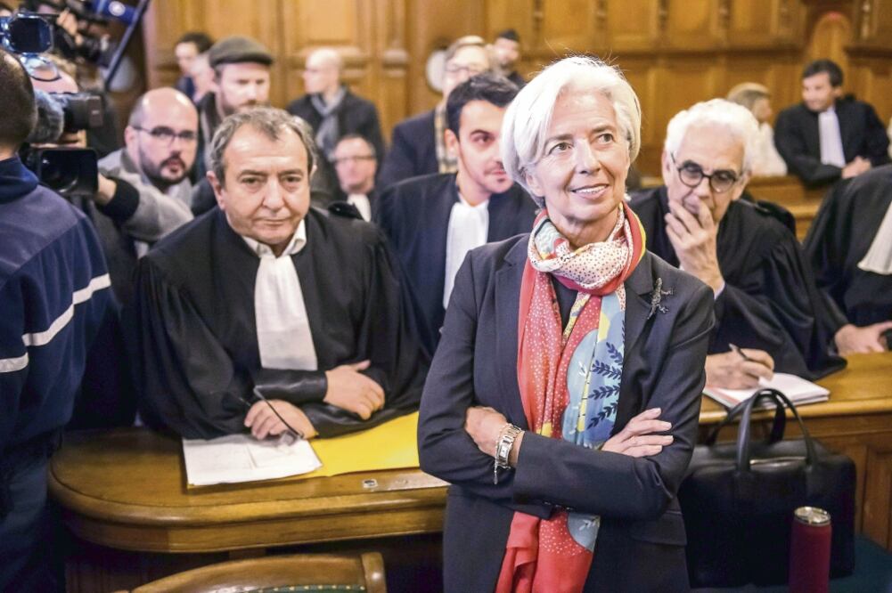 Christine Lagarde, directora gerente del FMI, estuvo presente en las audiencias judiciales en París el pasado 12 de diciembre (CHRISTOPHE PETIT TESSON. EFE)