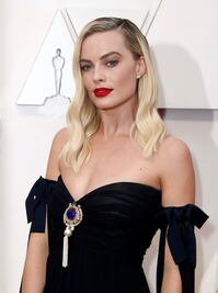Beauty looks y accesorios que robaron miradas en los Oscar 2020