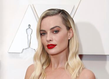 Beauty looks y accesorios que robaron miradas en los Oscar 2020