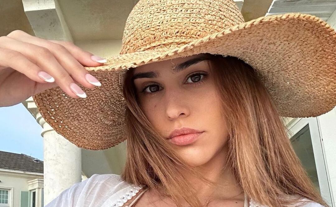 Yanet García compartió imágenes vestida como Mía Colucci / Foto: Instagram @iamyanetgarcia