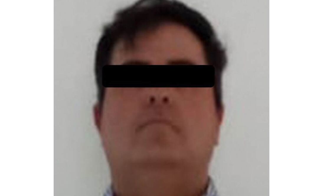 Antonio "N" fue detenido tras pedir dinero por cada viaje de material que recibiera una construcción en Zinacantepec. Foto: Especial