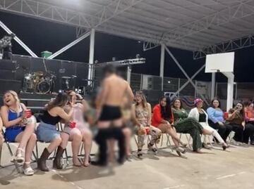 Desata polémica festejo del Día de las Madres en colegio católico de Hermosillo; celebraron con "strippers"