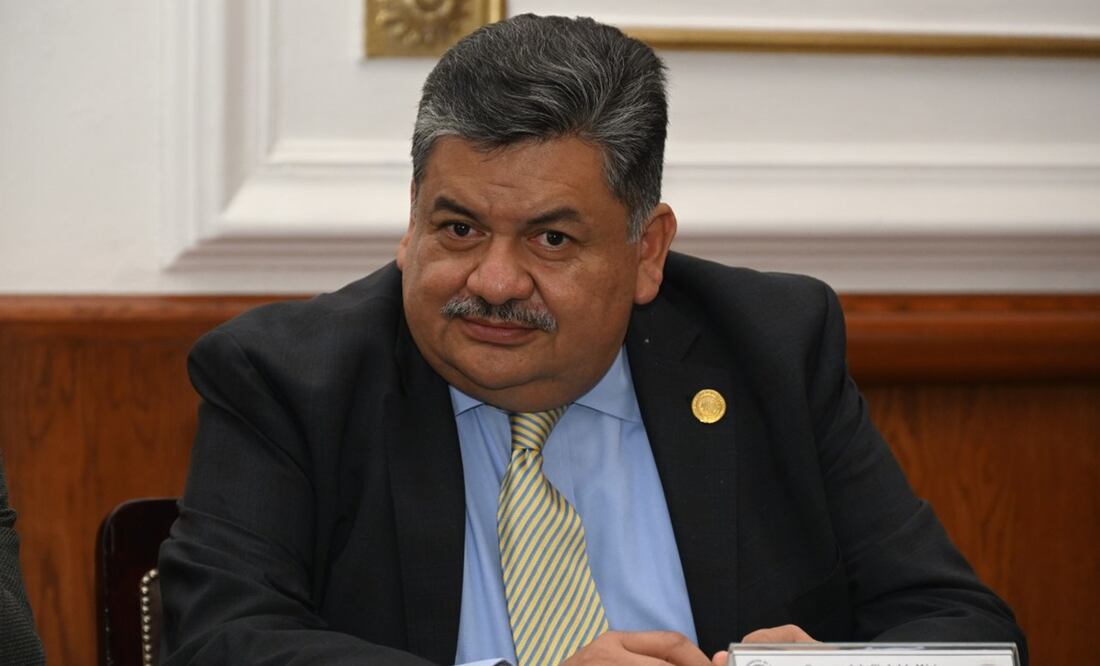 El coordinador del Grupo Parlamentario del PRI en el Congreso de la Ciudad de México, Ernesto Alarcón. Foto: Especial