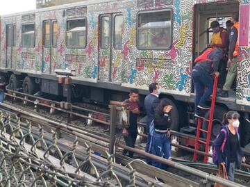 Pide Sheinbaum a Fiscalía CDMX indagar a fondo corto circuito en Línea 2 del Metro