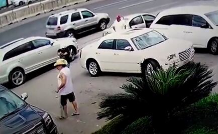 Video. Balean a presunto líder del crímen organizado afuera de carnicería en Monterrey
