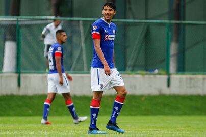 Jordan Silva cerca de llegar a Chivas