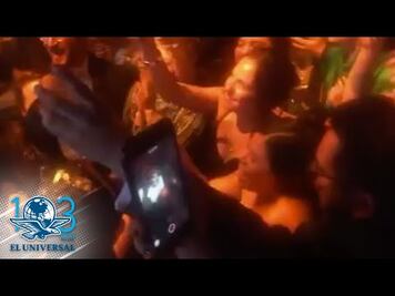 Equipo de ROMA celebra a ritmo de Juan Gabriel