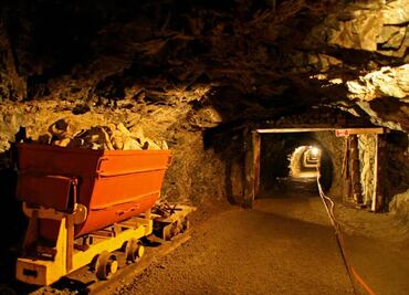 Servicio Geológico Mexicano evaluará yacimientos minerales; iniciará trabajo en 4 estados