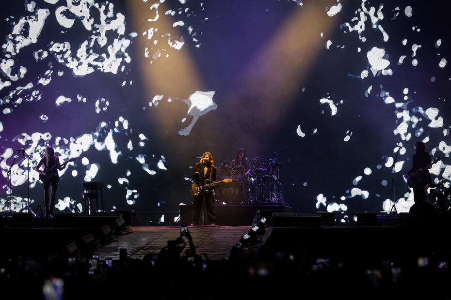 Presentación de la cantante estadounidense Demi Lovato durante la primera edición del Festival Hera en el Autódromo Hermanos Rodríguez. Foto: de Gabriel Pano. El Universal
