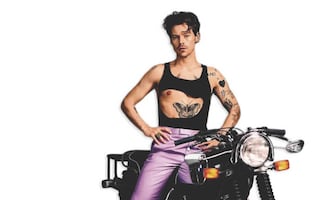 Harry Styles construye señales de su tiempo